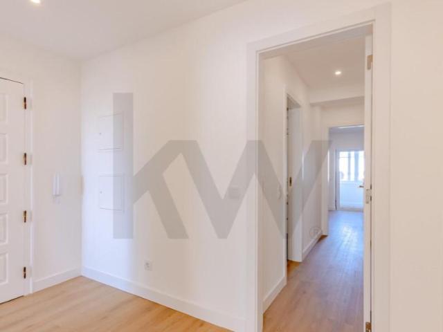 Apartamentos 2 quarto, Cascais Cascais DLS100642086