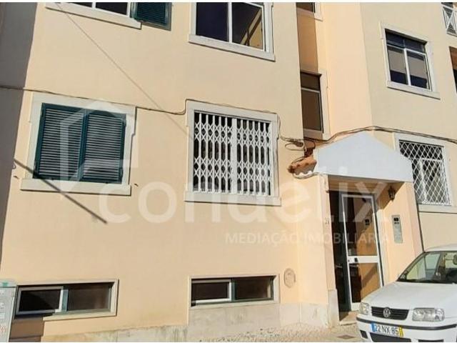 Apartamentos 2 quarto, Cascais Cascais DLS102362811