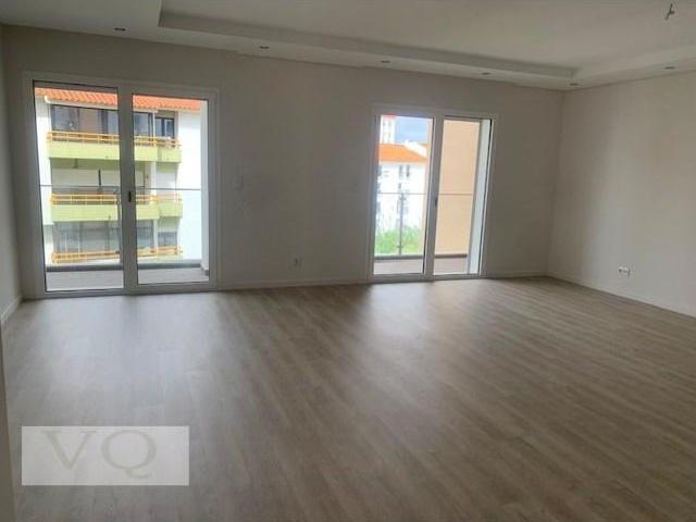 Apartamentos 2 quarto, Cascais Cascais DLS102375003