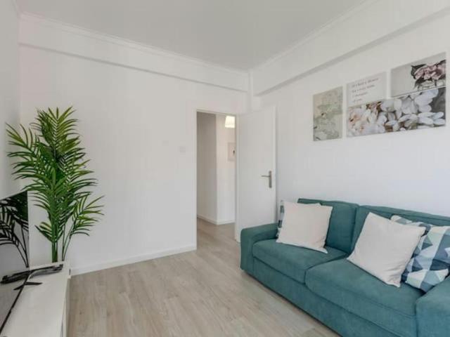 Apartamentos 2 quarto, Amadora Amadora 2700 133 DLS101153719