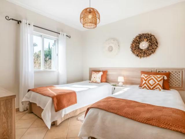 Apartamentos 2 quarto, Albufeira Albufeira 8200 ES98634534