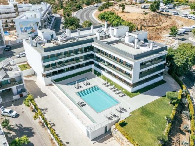 Apartamentos 2 quarto, Albufeira Algarve DLS94153812