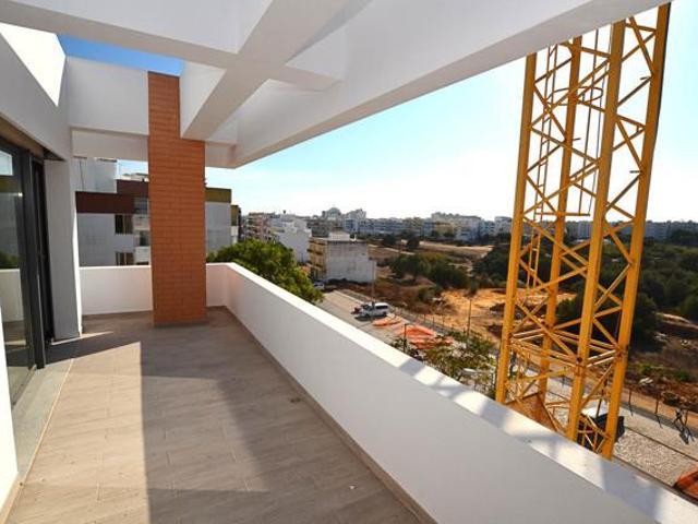 Apartamentos 2 quarto, Algarve Algarve DLS89720267