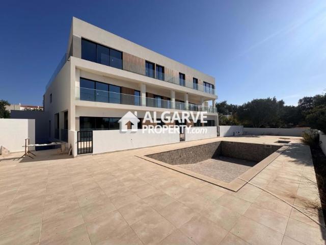 Apartamentos 2 quarto, Almancil Algarve DLS90696745