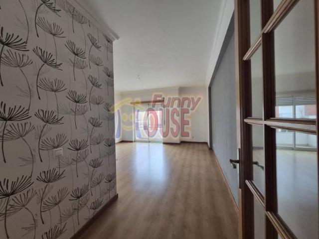 Apartamentos 2 quarto, Almada Almada DS100127526