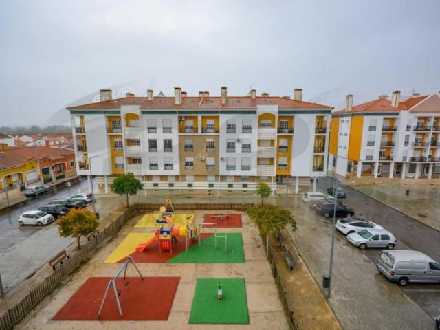 Apartamentos 2 quarto, Almeirim Almeirim DLS97025104