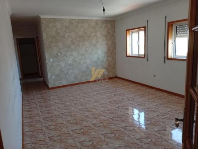 Apartamentos 2 quarto, Aveiro Oliveira de Azeméis 3720 DLS98631886