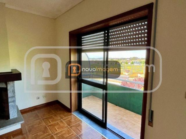 Apartamentos 2 quarto, Aveiro Aveiro 3810 DLS103090281