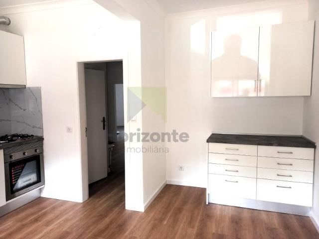Apartamentos 2 quarto, Barreiro Barreiro DS101064882