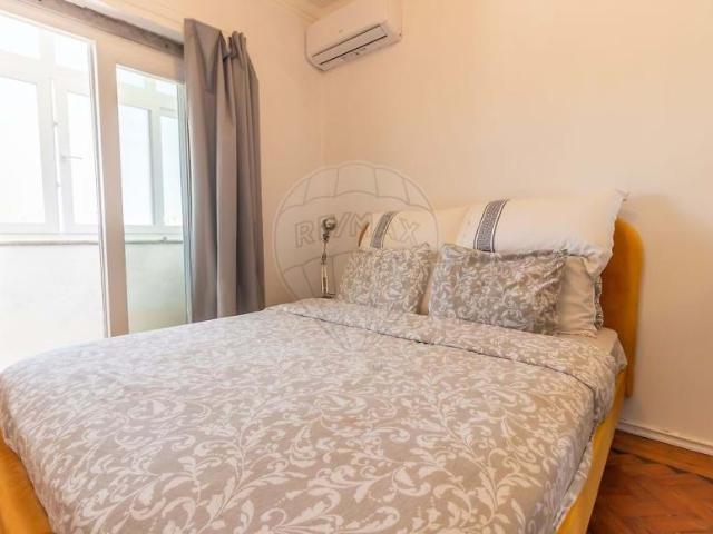 Apartamentos 2 quarto, Barreiro Setúbal DS101405230
