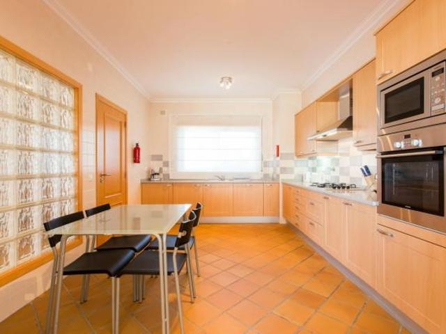 Apartamentos 2 quarto, Óbidos Óbidos 2510 077 ELS80653898