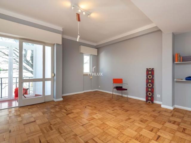 Apartamentos 2 quarto, Oeiras Lisboa DLS100446206