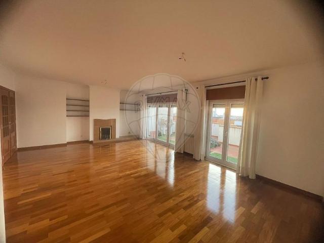 Apartamentos 2 quarto, Oeiras Lisboa DS90032568