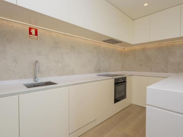 Apartamentos 2 quarto, Lagos Algarve DLS98190467