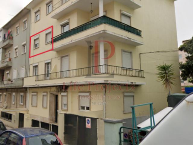 Apartamentos 2 quarto, Lisboa Amadora 2700 DS101475215