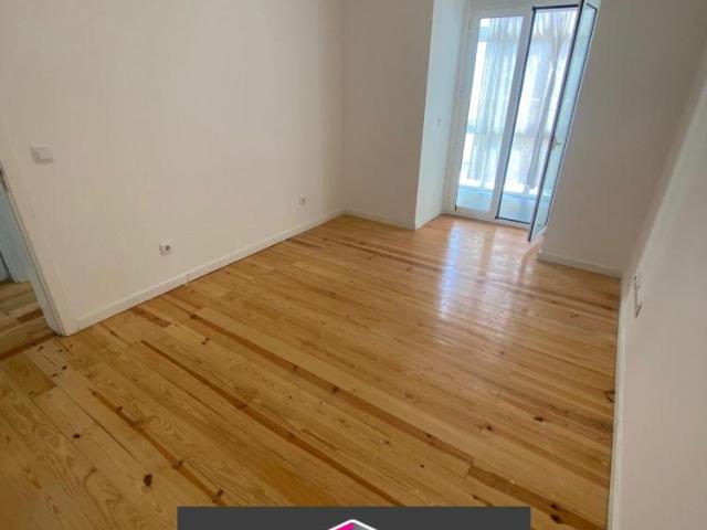 Apartamentos 2 quarto, Lisboa Lisboa 1000 DLS101555321
