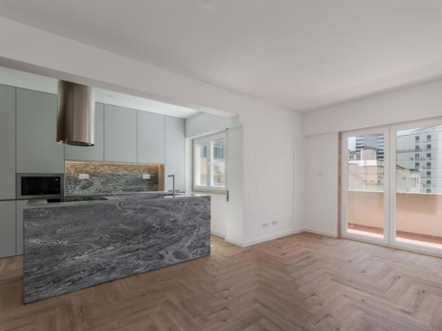 Apartamentos 2 quarto, Lisboa Lisboa DLS92384888