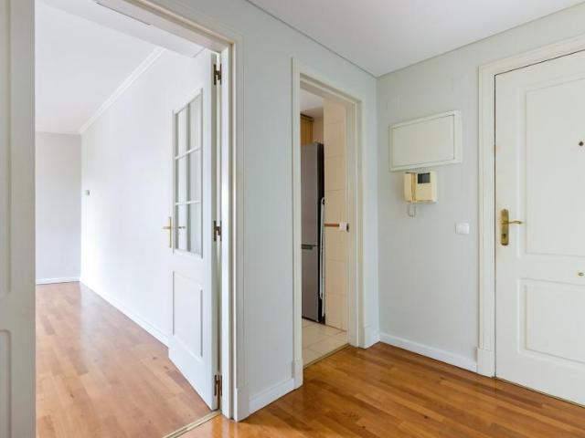 Apartamentos 2 quarto, Lisboa Lisboa DLS102308815