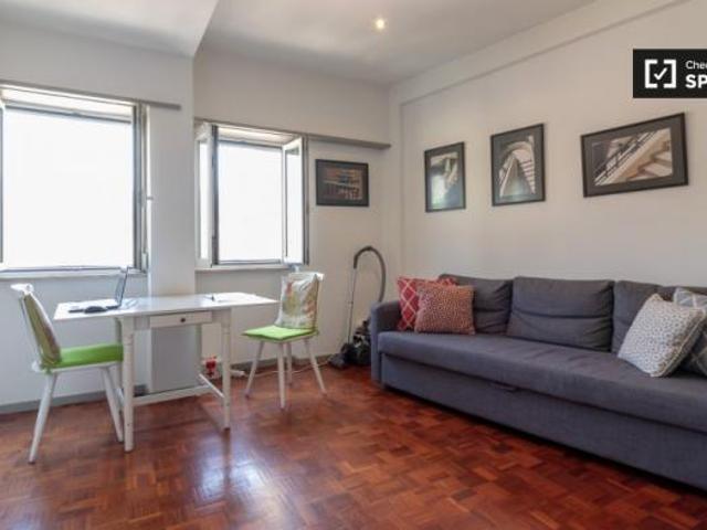 Apartamentos 2 quarto, Lisbon Lisbon 1150 053 ELS44549724