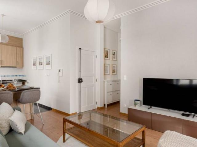 Apartamentos 2 quarto, Lisbon Lisbon 1250 083 ELS89364144