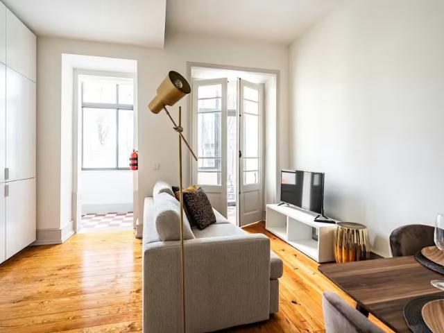 Apartamentos 2 quarto, Lisbon Lisbon 1600 073 DLS97513003
