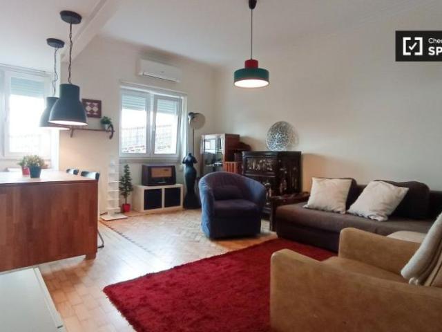 Apartamentos 2 quarto, lisbon lisbon 2700 057 DLS101824806