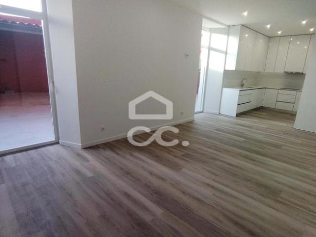 Apartamentos 2 quarto, Marinha Grande Leiria DS88036555