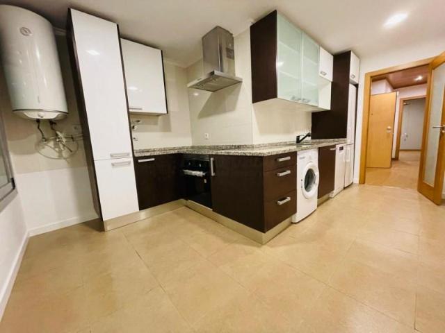 Apartamentos 2 quarto, Sobral de Monte Agraço Sobral de Monte Agraço DLS102441211
