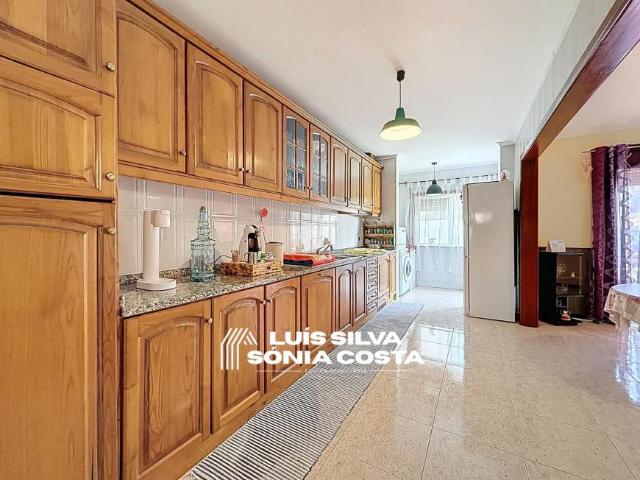 Apartamentos 2 quarto, Santa Maria da Feira Aveiro DLS101088595