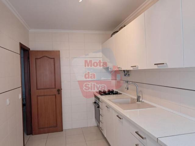 Apartamentos 2 quarto, Setúbal Almada 2800 DLS100212031