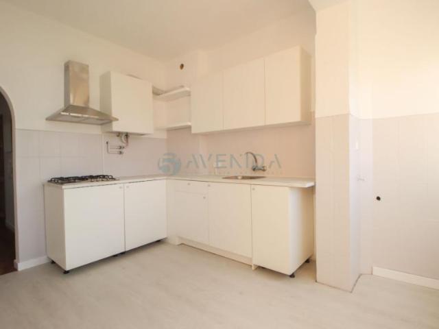 Apartamentos 2 quarto, Setúbal Barreiro 2835 DLS102203678