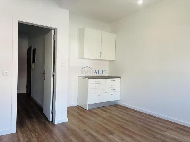 Apartamentos 2 quarto, Setúbal Barreiro 2830 DLS101261939