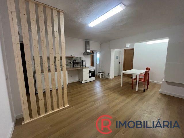 Apartamentos 2 quarto, Setúbal Barreiro 2830 DLS101507434