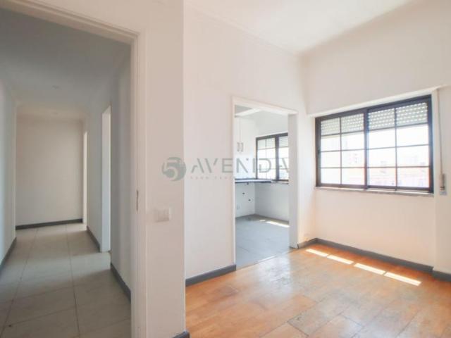 Apartamentos 2 quarto, Setúbal Barreiro 2830 ES103321816