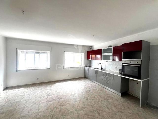 Apartamentos 2 quarto, Sesimbra Setúbal DLS102714645