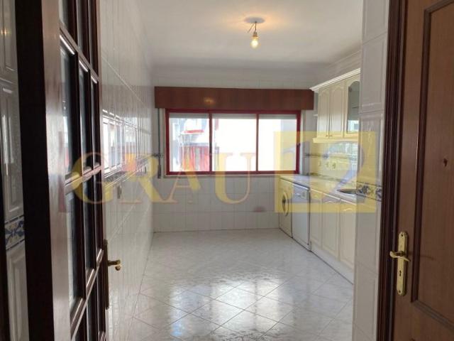 Apartamentos 2 quarto, Sintra Sintra DLS102723054