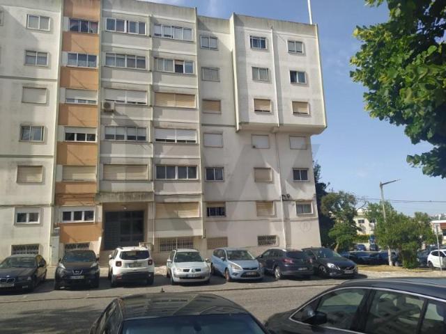 Apartamentos 2 quarto, Sintra Sintra DLS103069035