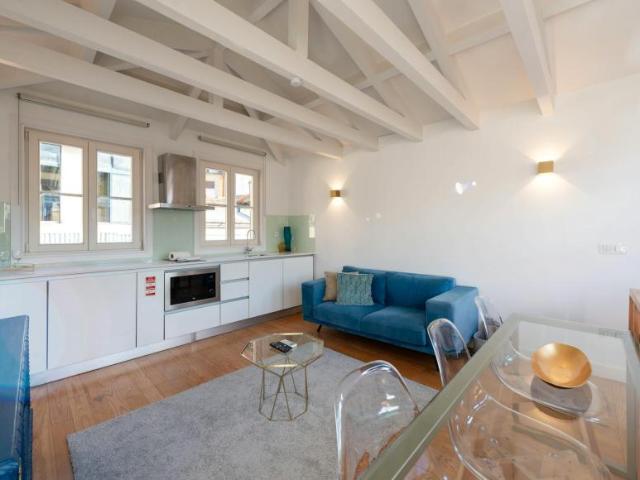 Apartamentos 2 quarto, Porto Porto 4050 595 ES102771861