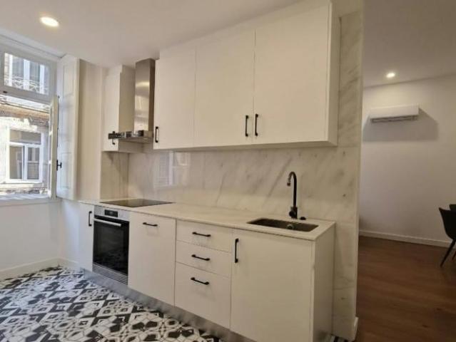 Apartamentos 2 quarto, Porto Porto 4000 465 ES103180101