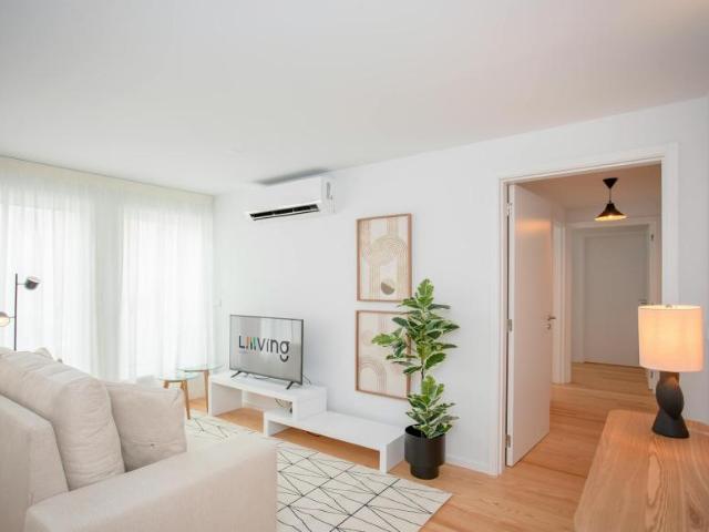 Apartamentos 2 quarto, Porto Porto 4000 293 DLS102815311