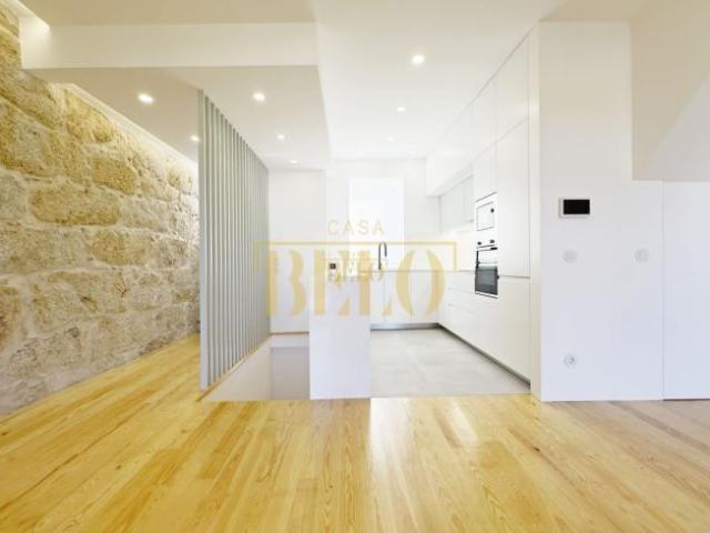 Apartamentos 2 quarto, Porto Porto 4250 DLS101301023