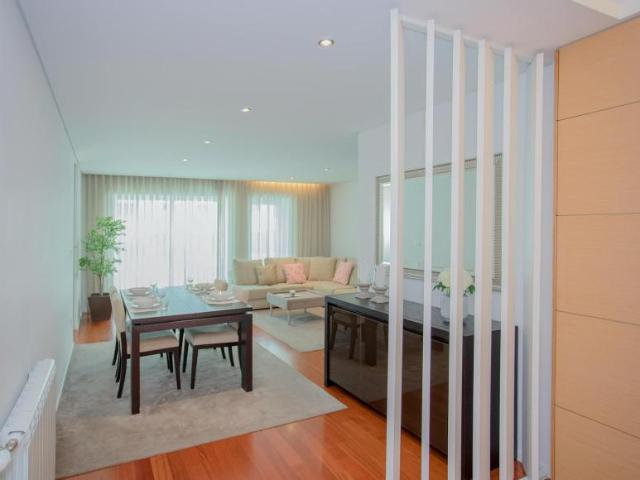 Apartamentos 2 quarto, Porto Porto 4350 325 ELS95266350