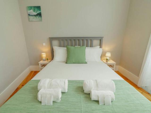 Apartamentos 2 quarto, Porto Porto 4300 ELS102814425