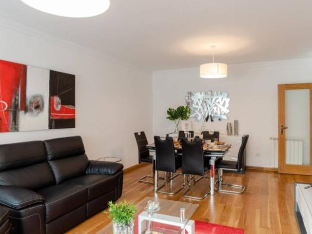 Apartamentos 2 quarto, porto porto 4430 091 ES101824689