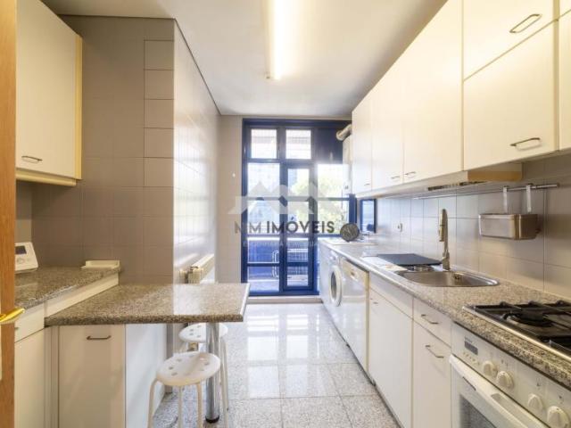 Apartamentos 2 quarto, Porto Porto DLS102400537