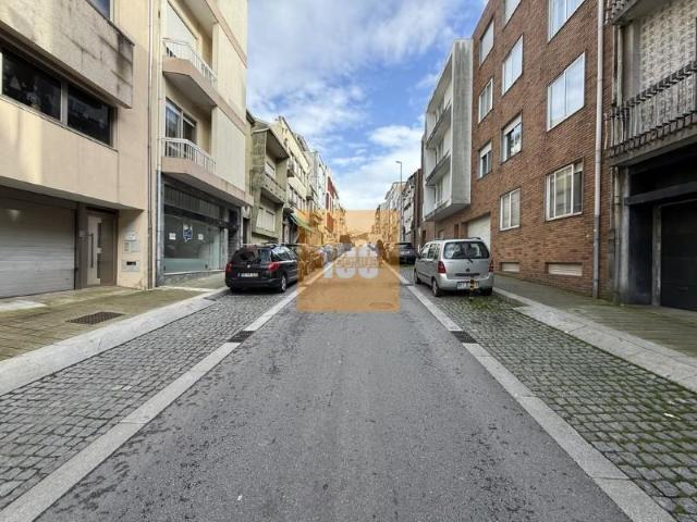 Apartamentos 2 quarto, Porto Porto DLS98221575