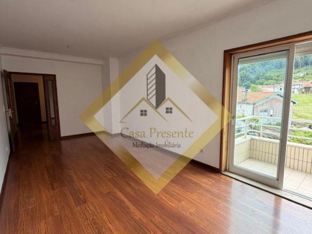 Apartamentos 2 quarto, Porto Vila Nova de Gaia 4430 DLS102468192