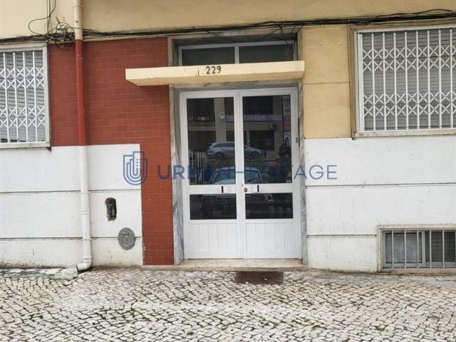 Apartamentos 2 quarto, Queluz Sintra 2745 DLS102731342