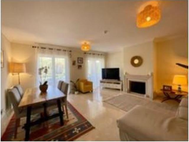 Apartamentos 2 quarto, Torres Vedras Torres Vedras DLS101235138