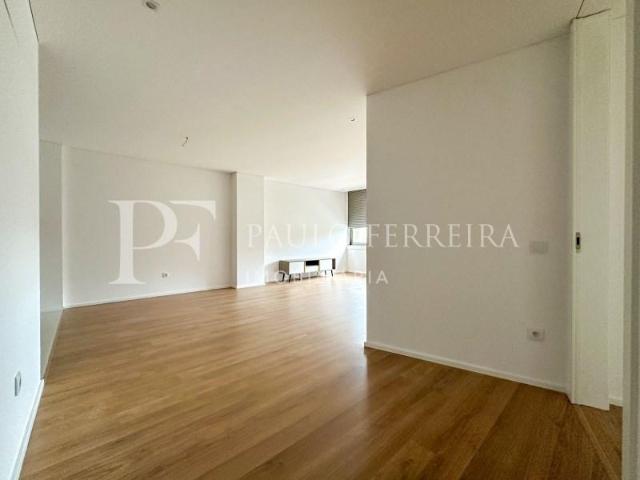 Apartamentos 2 quarto, Vila Nova de Famalicão Vila Nova de Famalicão DLS101920586